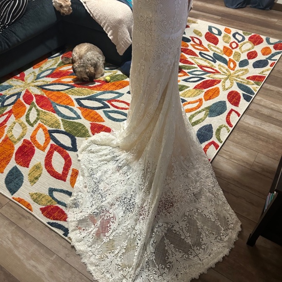 Beautiful handmade wedding dress - Picture 4 of 5